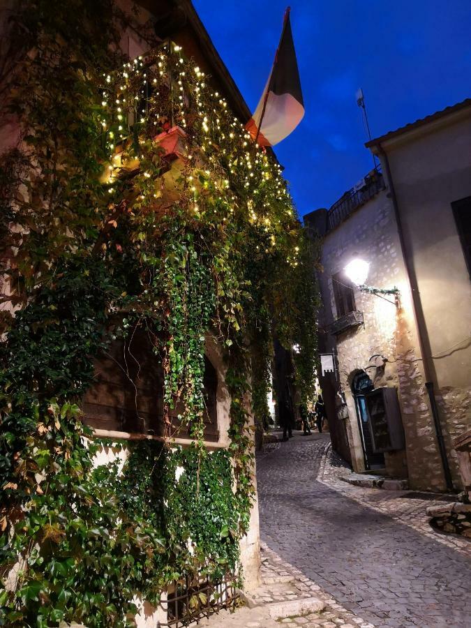 "Il Nido" Apartamento Sermoneta Exterior foto